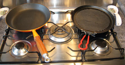 Heavy base frying pan and cast iron griddle