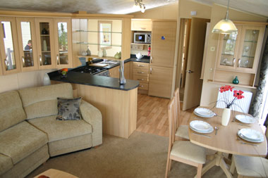 Kitchen and dining area in the Granada XL