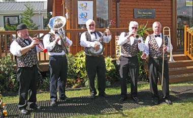 The entertainment at the Lawns show