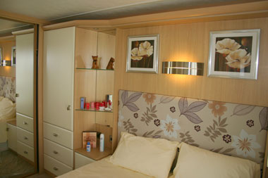 Carnaby Rosedale Static Caravan Master Bedroom