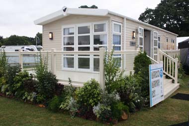 Willerby 2014 3-bed Skyline holiday home 