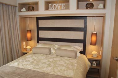 ABI Roxbury holiday home - The master bedroom
