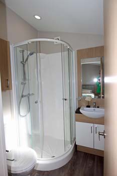 Willerby Pinehurst Lodge Shower