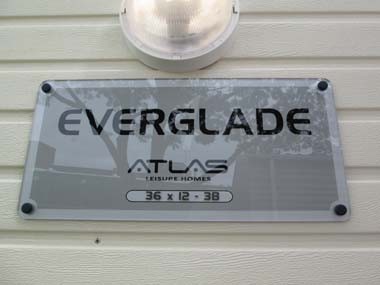 Atlas Everglade Sign