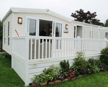 Willerby Chamberry Ext Left profile