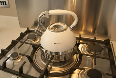 kettle-cooker-hob static caravan