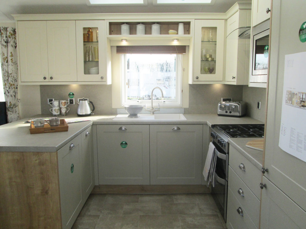 Vogue Lodge - Willerby Holiday Homes Ltd Kitchen