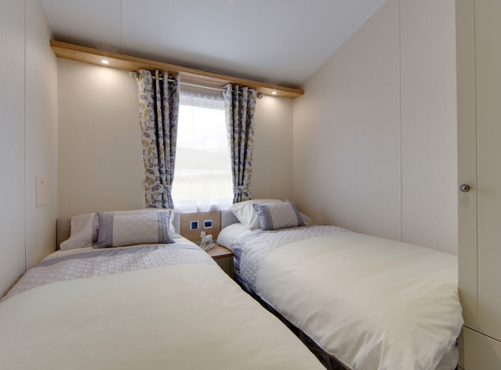 Vogue Lodge - Willerby Holiday Homes Ltd Twin Bedroom
