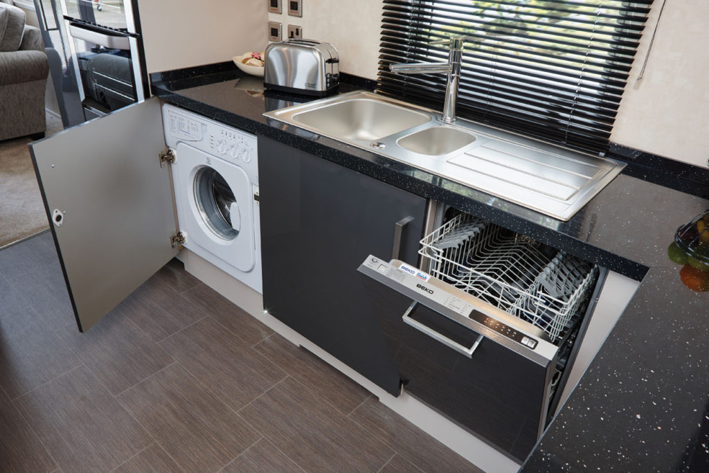 Carnaby Envoy kitchen and appliances
