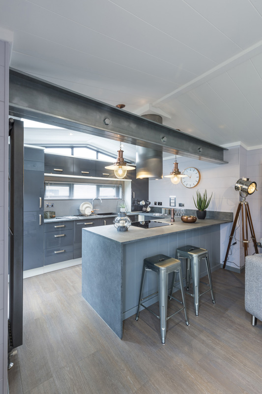 Tingdene Kudos Kitchen Port