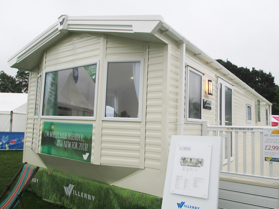Willerby Richmond Ext Front Right Elev
