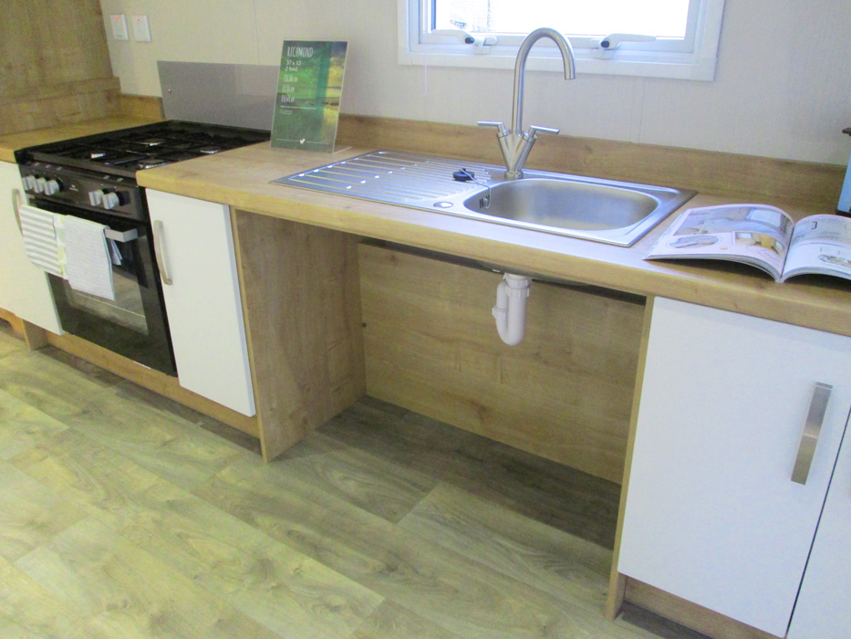 Willerby Richmond Lowered Sink Access