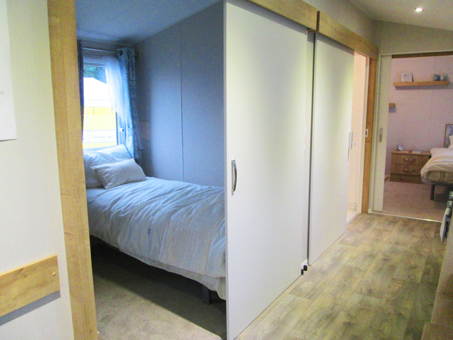 Willerby Richmond Sliding Bedroom Door