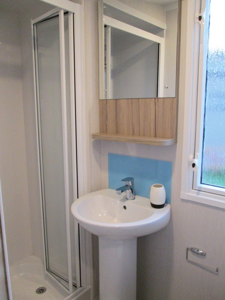 Swift Atlantique Shower Cubicle