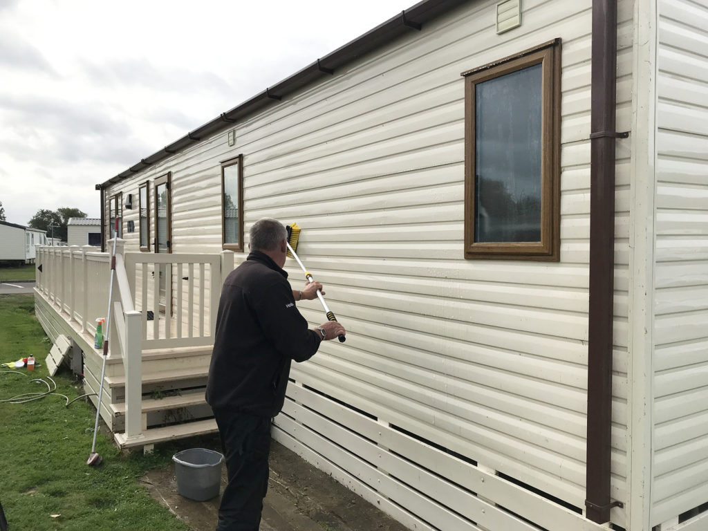 static caravan cleaning