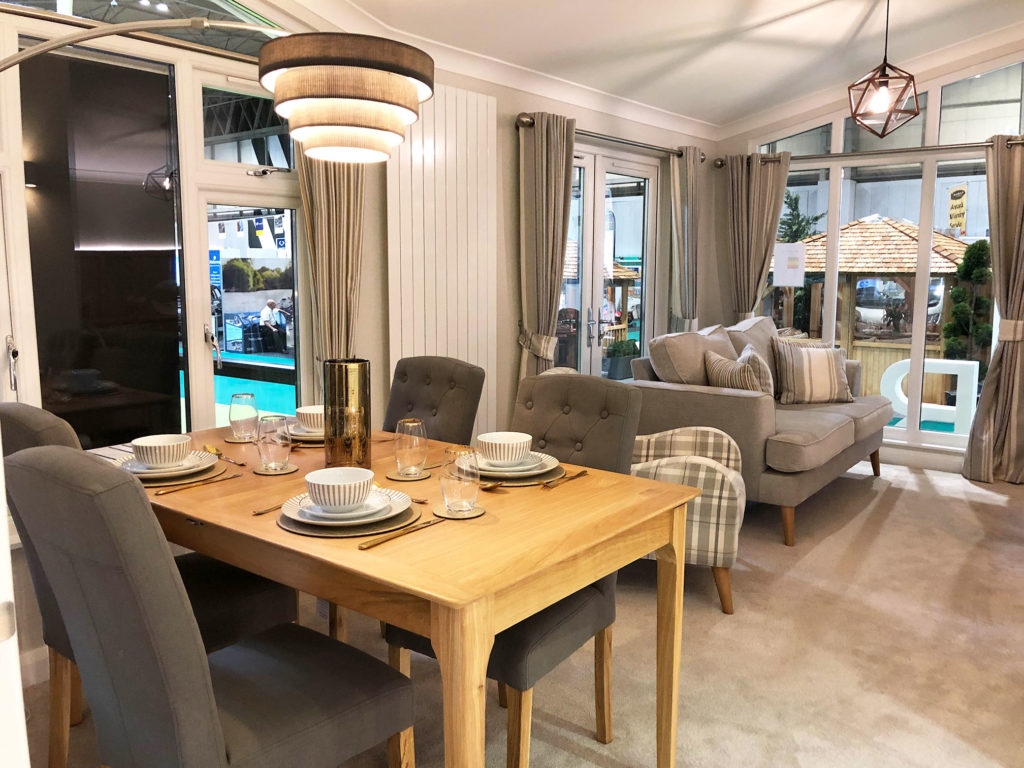 2019 Willerby Delamere dining table