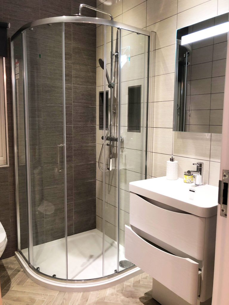 2019 Willerby Delamere bathroom