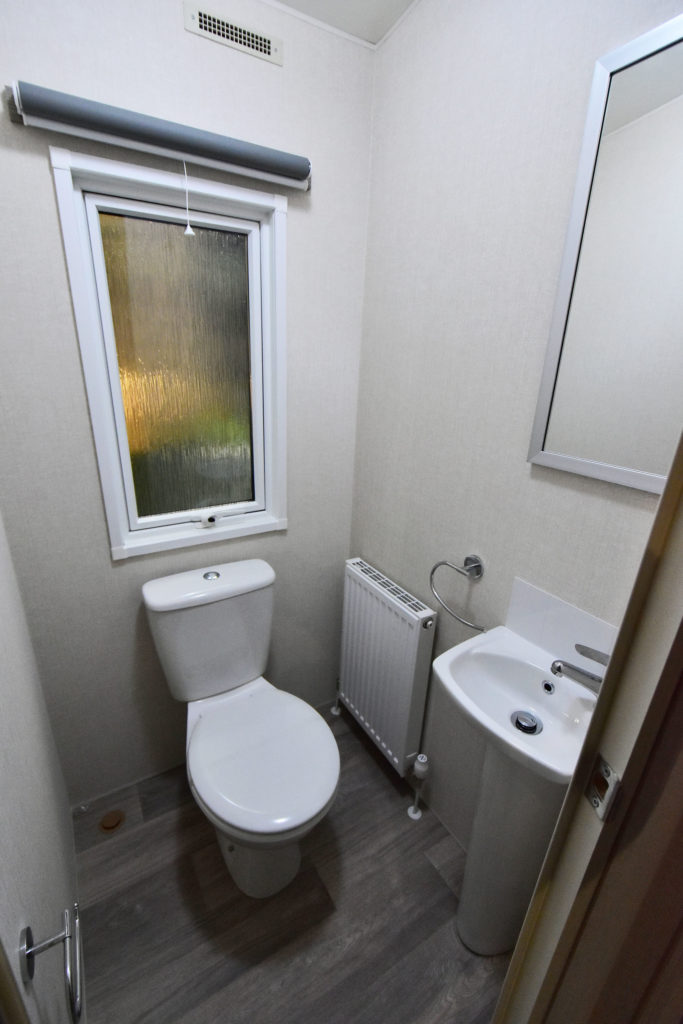 2019 Victory Westpark small bathroom