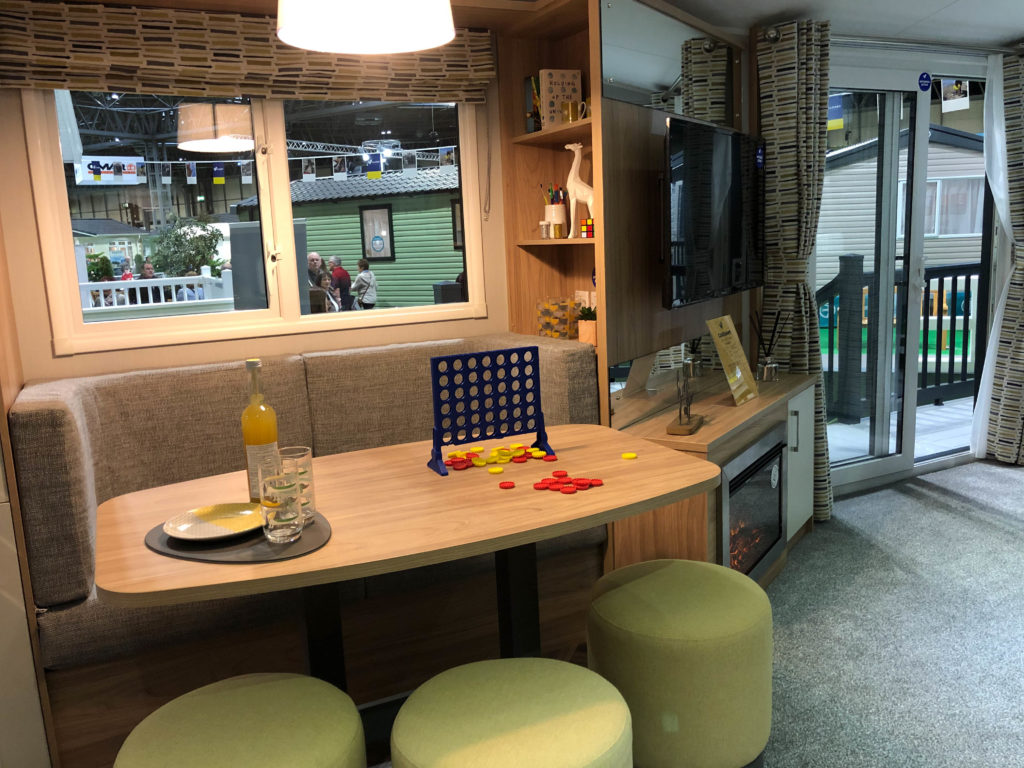 2019 Willerby Castleton static caravan dining area