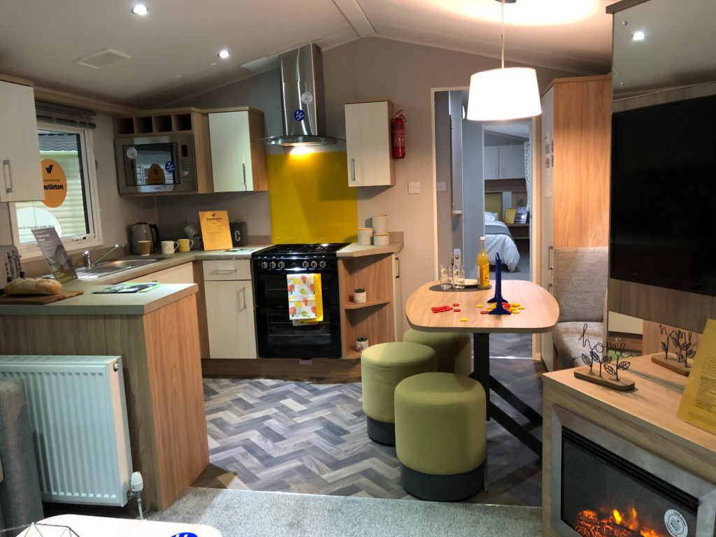 2019 Willerby Castleton static caravan kitchen