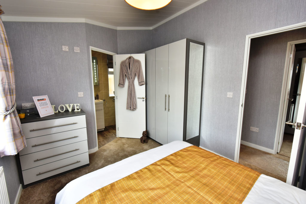 2019 Omar Alderney holiday lodge master bedroom