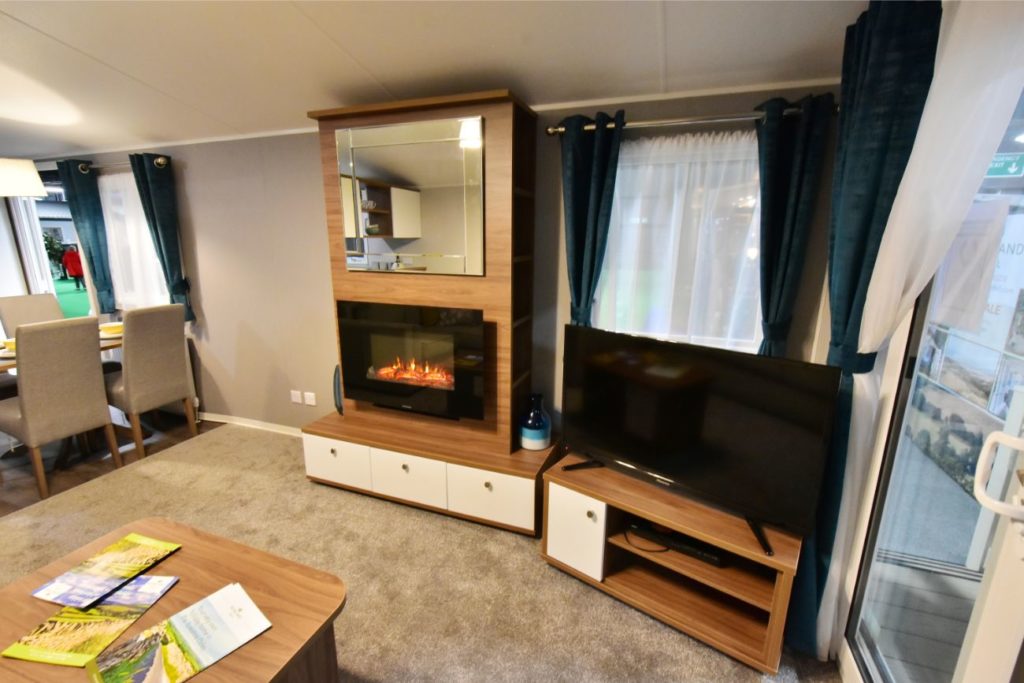 Willerby Avonmore Fireplace and TV stand
