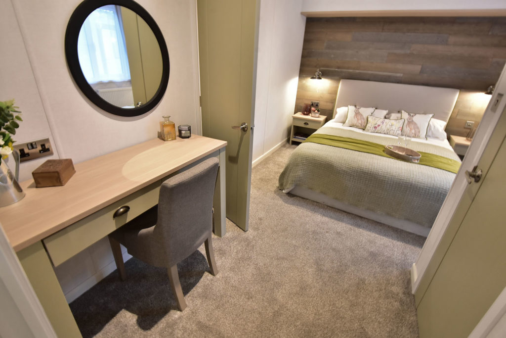 2019 Atlas Debonair lodge bedroom