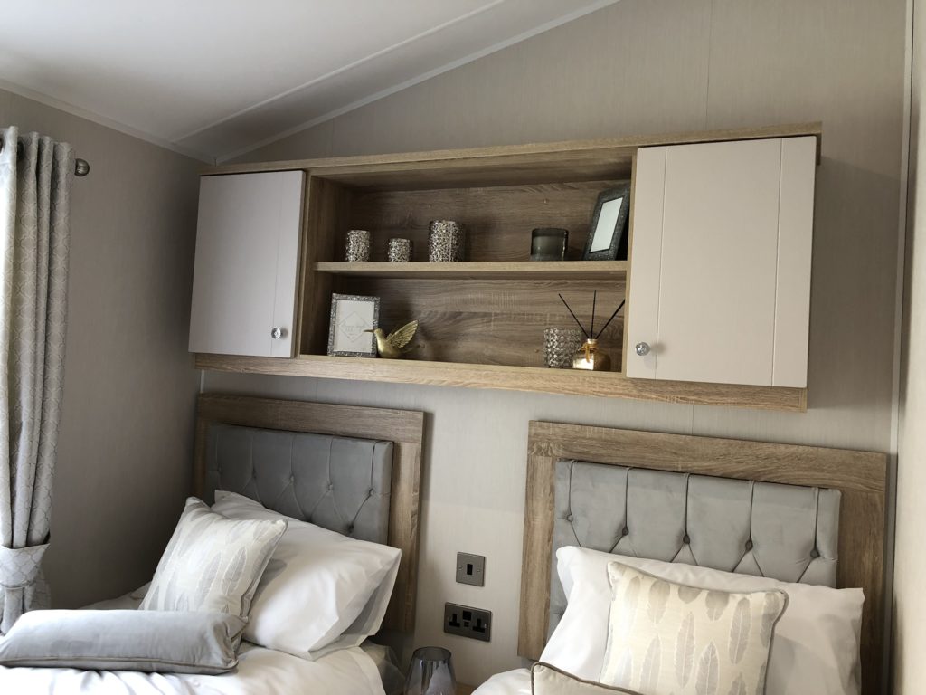 2020 Willerby Vogue Classique static caravan twin bedroom