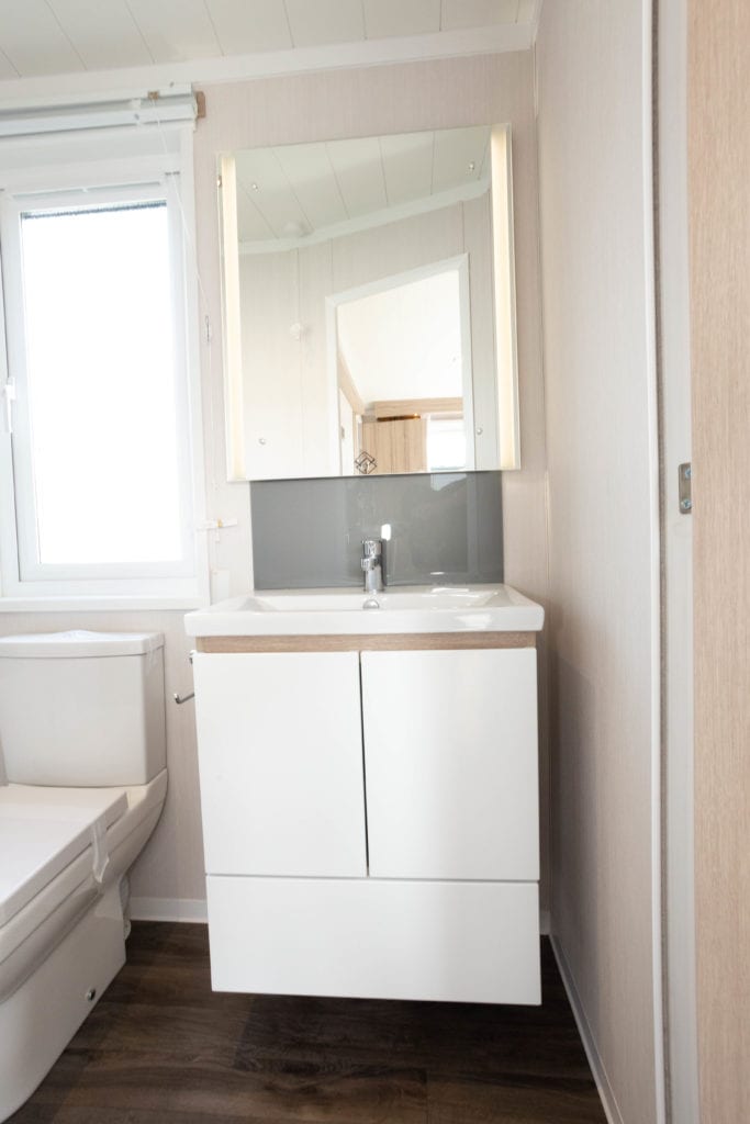 2020 Swift Champagne holiday lodge en suite