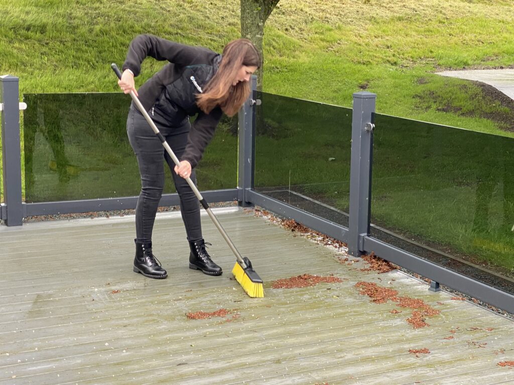 caravan decking cleaning