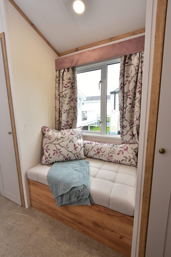 2020 Regal Hartland lodge master bedroom