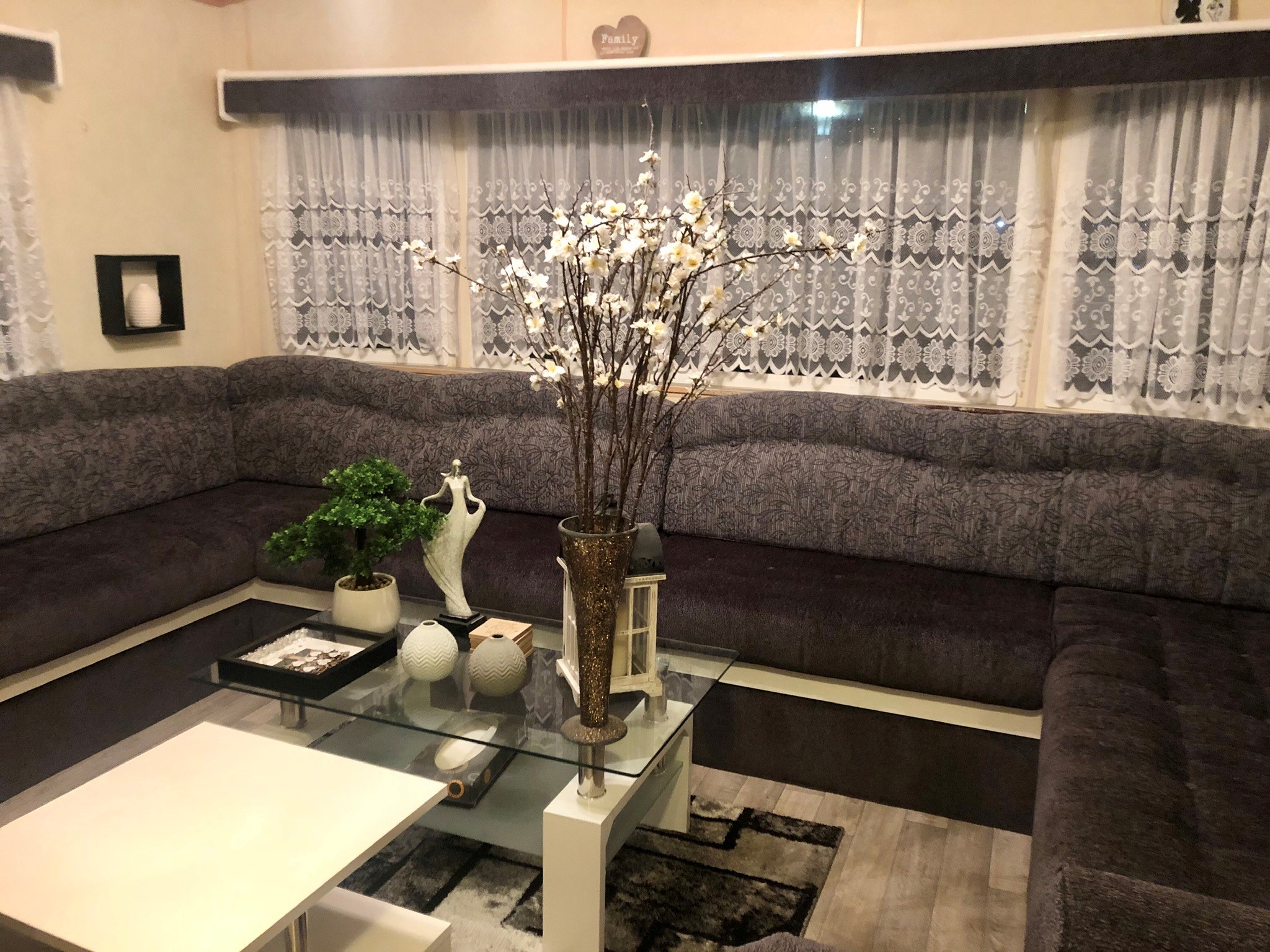 Guide to reupholstering your static caravan furniture Leisuredays News