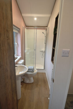 2025 Willerby Malton Elite static caravan ensuite