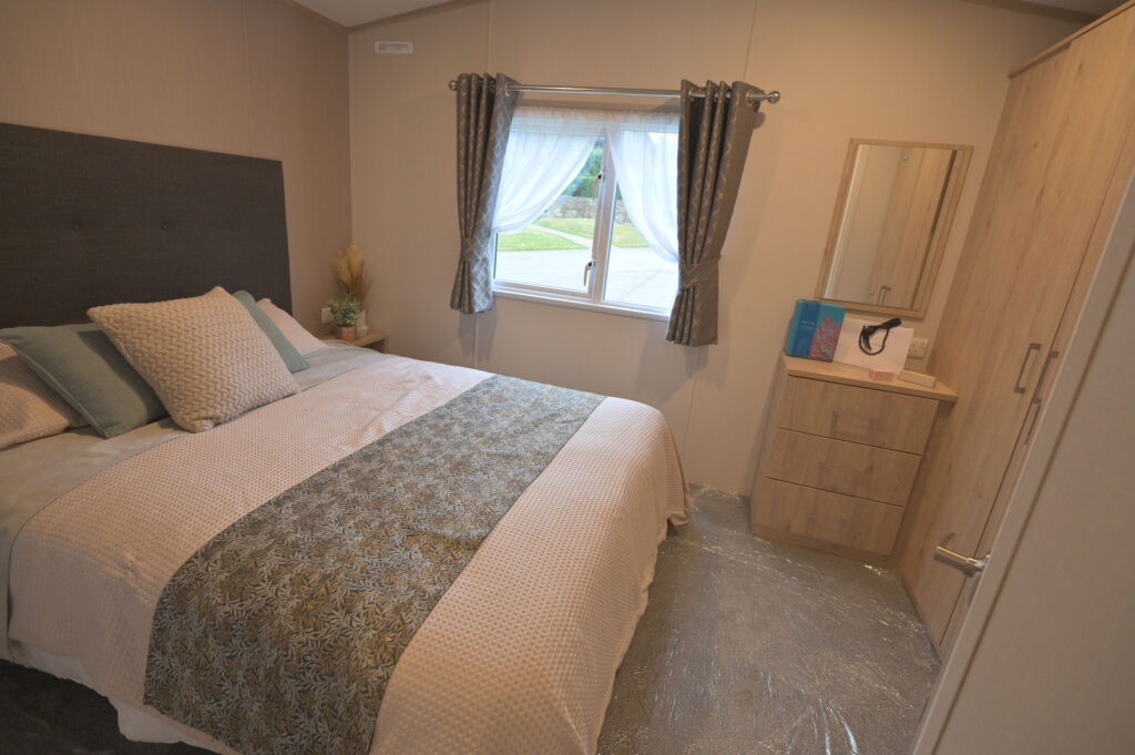 2025 Carnaby Bayview static caravan master bedroom