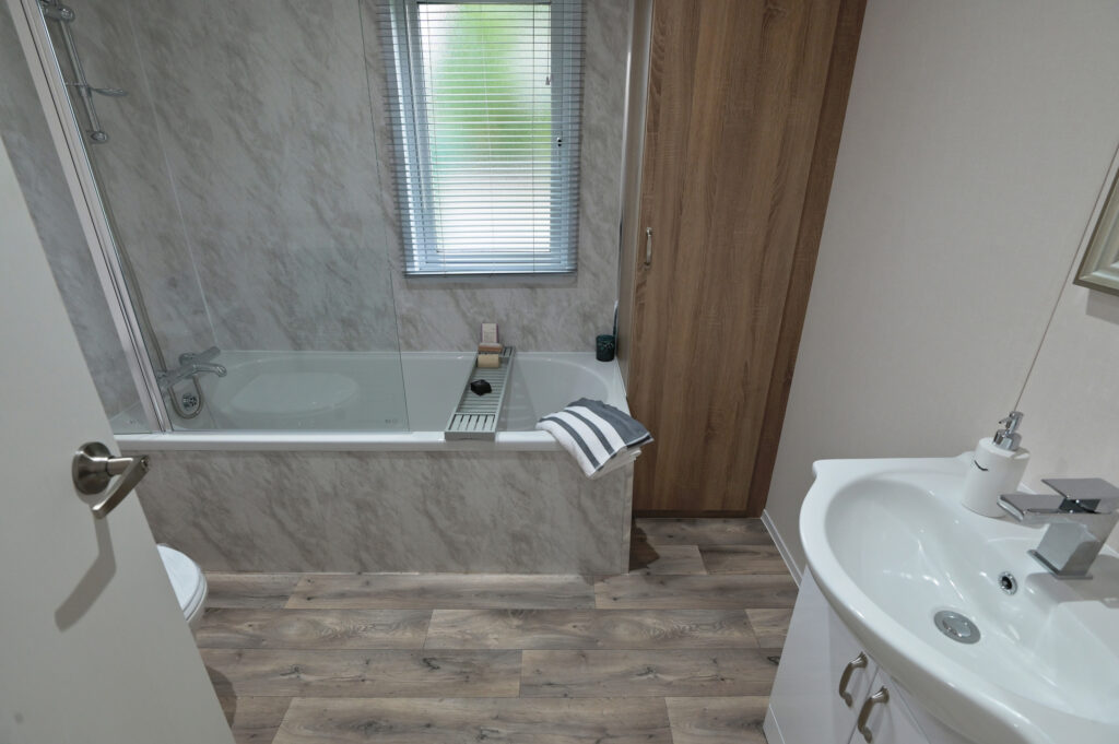 2025 Love Homes Mountview ensuite