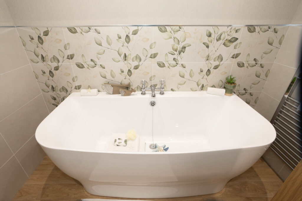 Omar Breckland park home bathroom