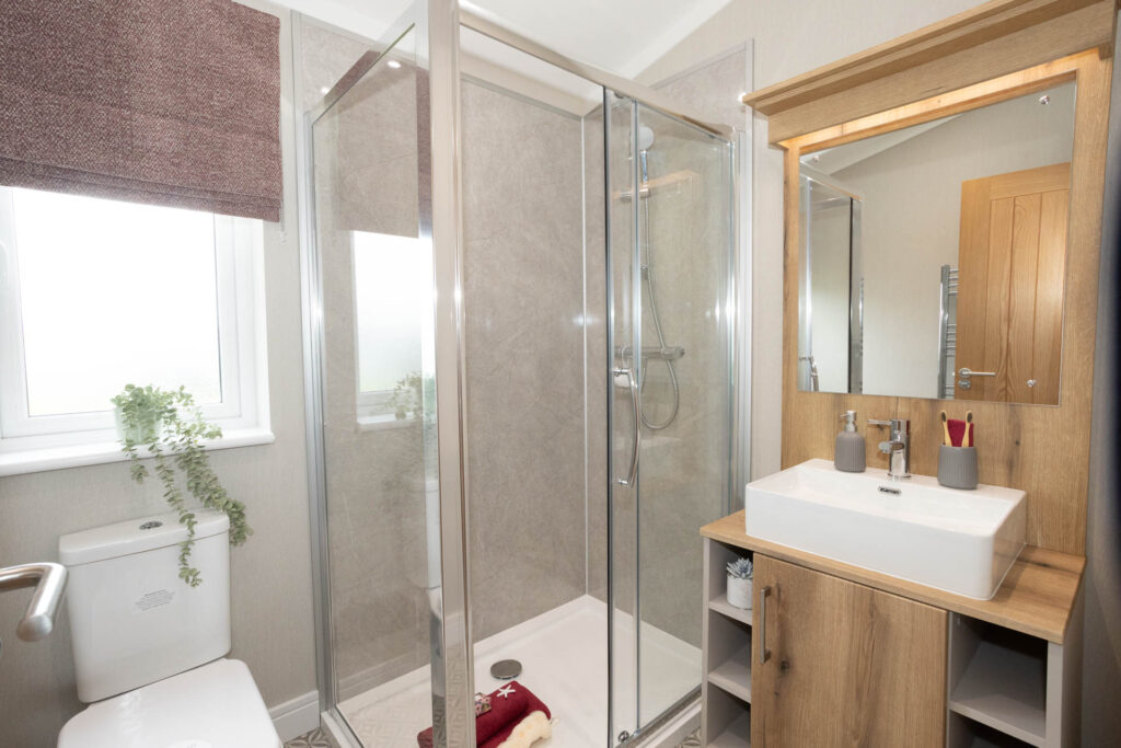 Omar Serenity park home ensuite