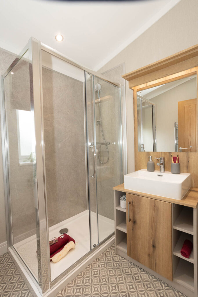 Omar Serenity park home ensuite