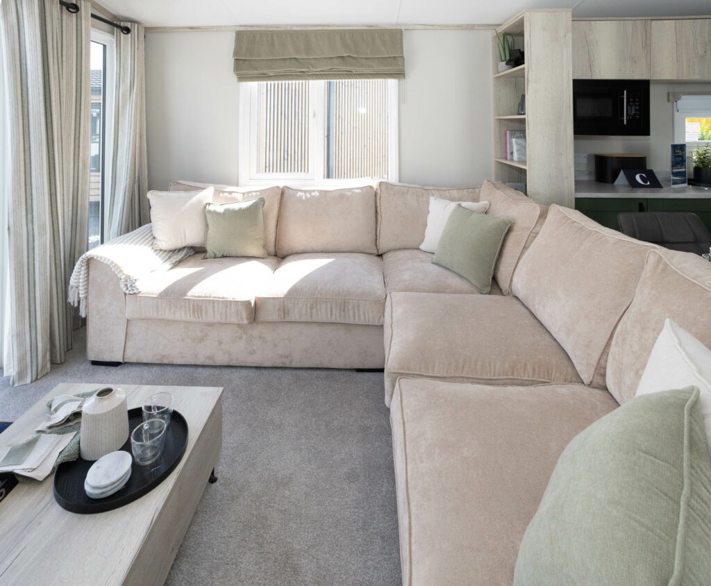 2026 Victory Ripley lounge