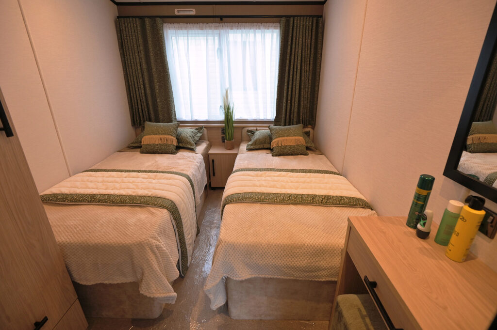 2026 Carnaby Grantley holiday lodge twin bedroom