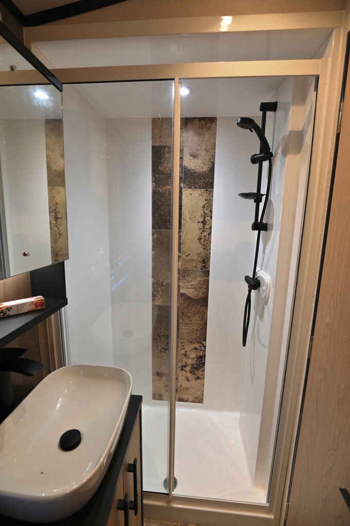 2026 Carnaby Grantley holiday lodge ensuite