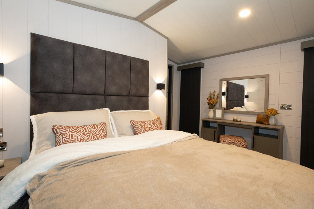 2026 Regal Vista pod bedroom