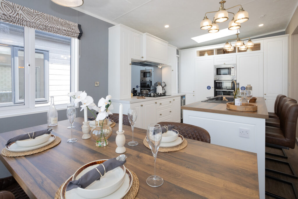 2026 Pemberton Glendale holiday lodge dining kitchen