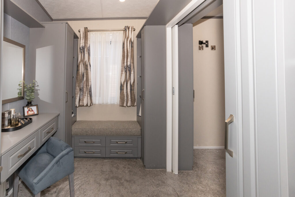 2026 Pemberton Glendale holiday lodge wardrobe