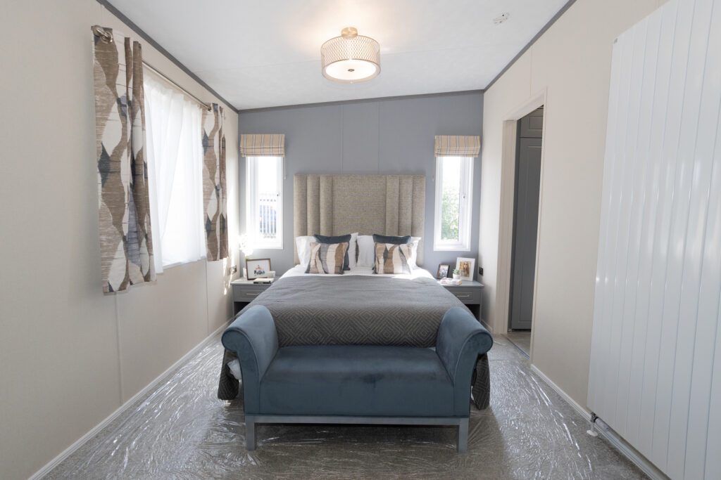2026 Pemberton Glendale holiday lodge master bedroom