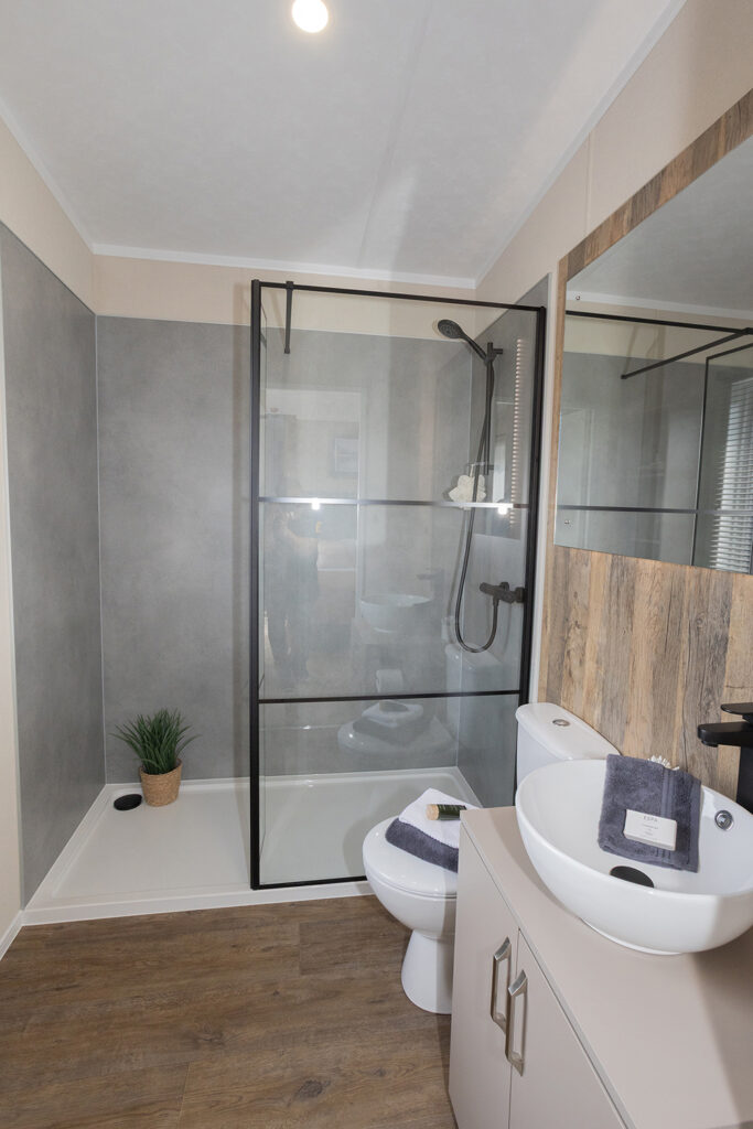 2026 Pemberton Rivendale holiday lodge ensuite