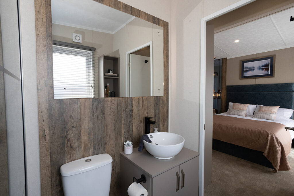 2026 Pemberton Rivendale holiday lodge ensuite