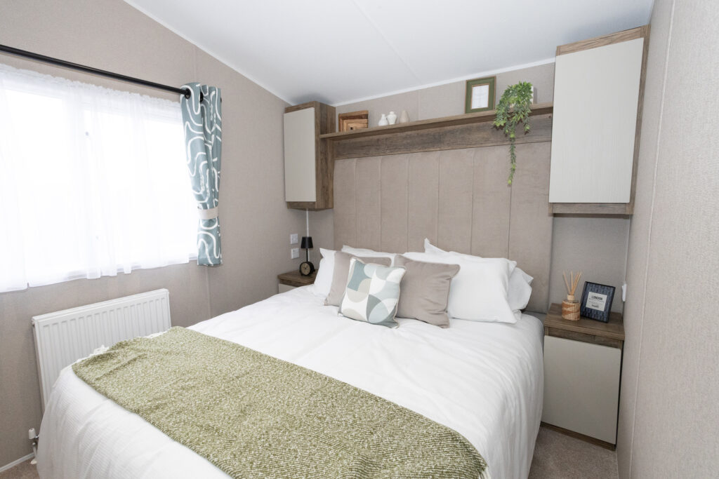 2027 Willerby Leven static caravan master bedroom
